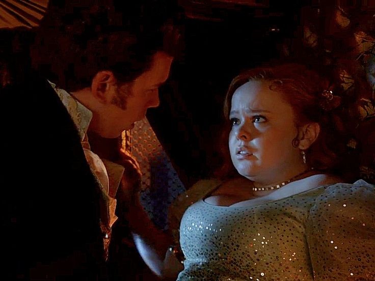 Iittle_star's tweet image. colin asking for consent to touch penelope is the sexiest thing in the world, he would never do anything she didn't want, that's what makes him THE MAN