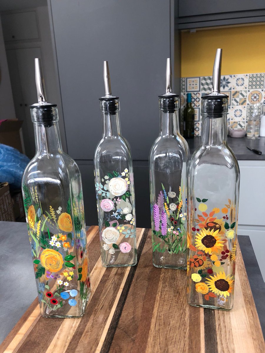 Unique hand painted  oil bottles a beautiful gift. refashon.etsy.com/listing/142207…
