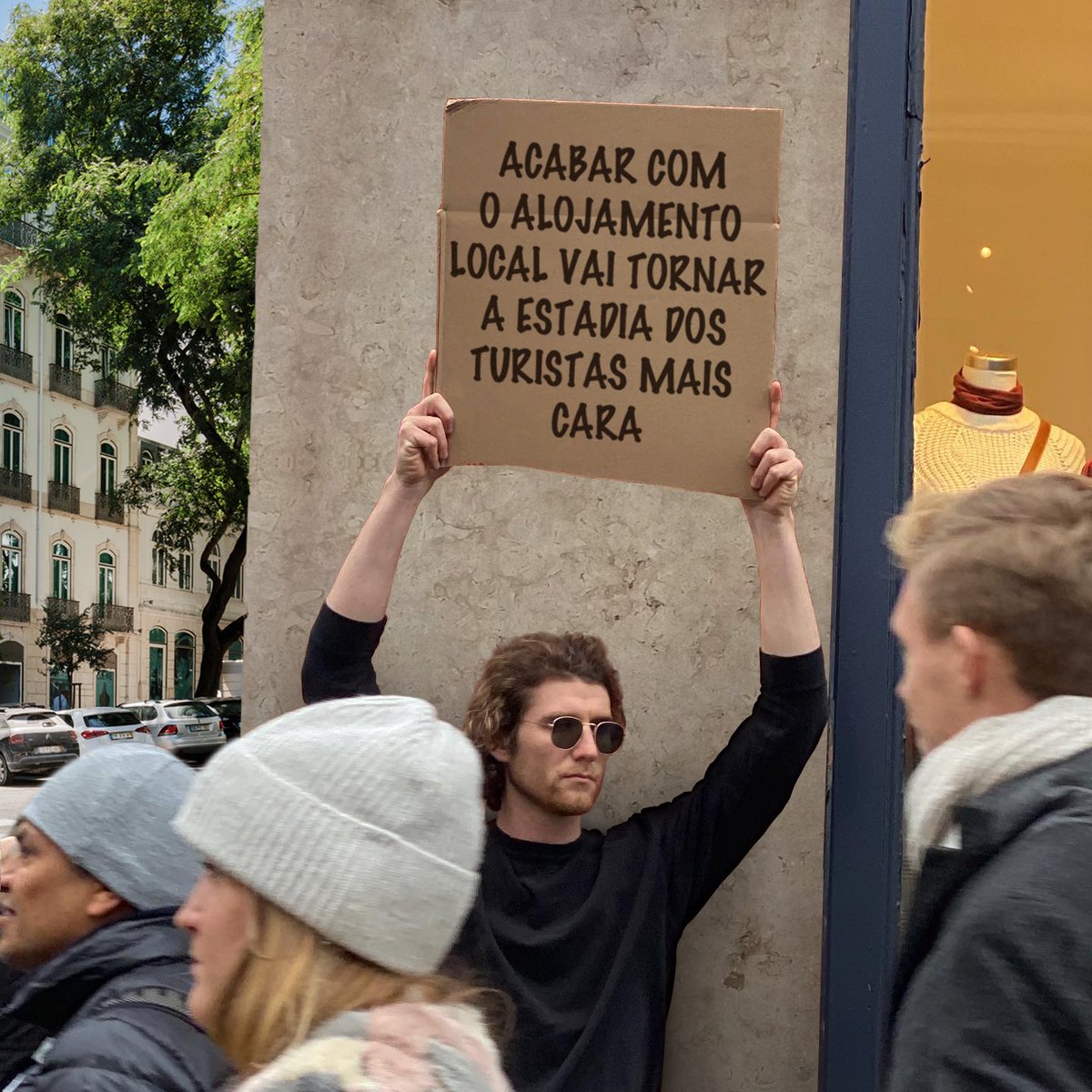 • Ninguém:
• Carlos Moedas:
