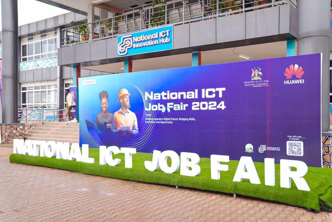 Ridelink_Inc's tweet photo. Proud moments at the National ICT Job Fair 2024! 

Big thanks to the @InnovationHubUg , @Huawei , the @MoICT_Ug , and everyone who made this incredible event.

#ICTJobFair2024 #InnovationHub #DigitalFuture #CareersInTech #ridelink https://t.co/WCGzInbC2Z