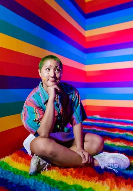 LuxeeLineage's tweet photo. Bold colors, fearless vibes 🌈✨ Fashion is art, and this look screams confidence and creativity. Who says you can't wear the rainbow? 🌟🔥 #StyleUnleashed https://t.co/qaJmMvGfMM