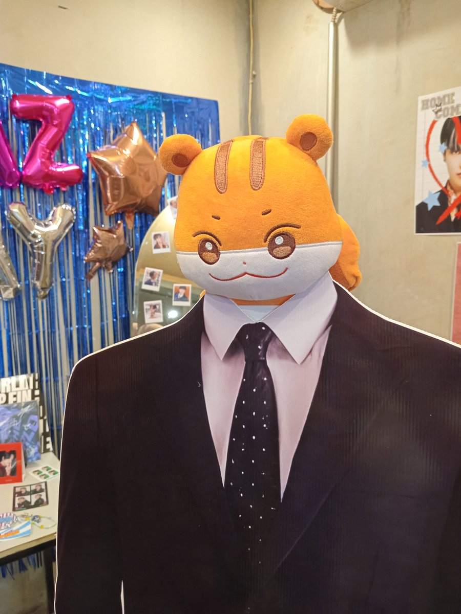 Today Recaps~

Hunting photoframes + HongjoongWooyoung bday event #HomecomingWithTOPAZ by <a href="/1024street/">1024ѕт</a> 💙🩵