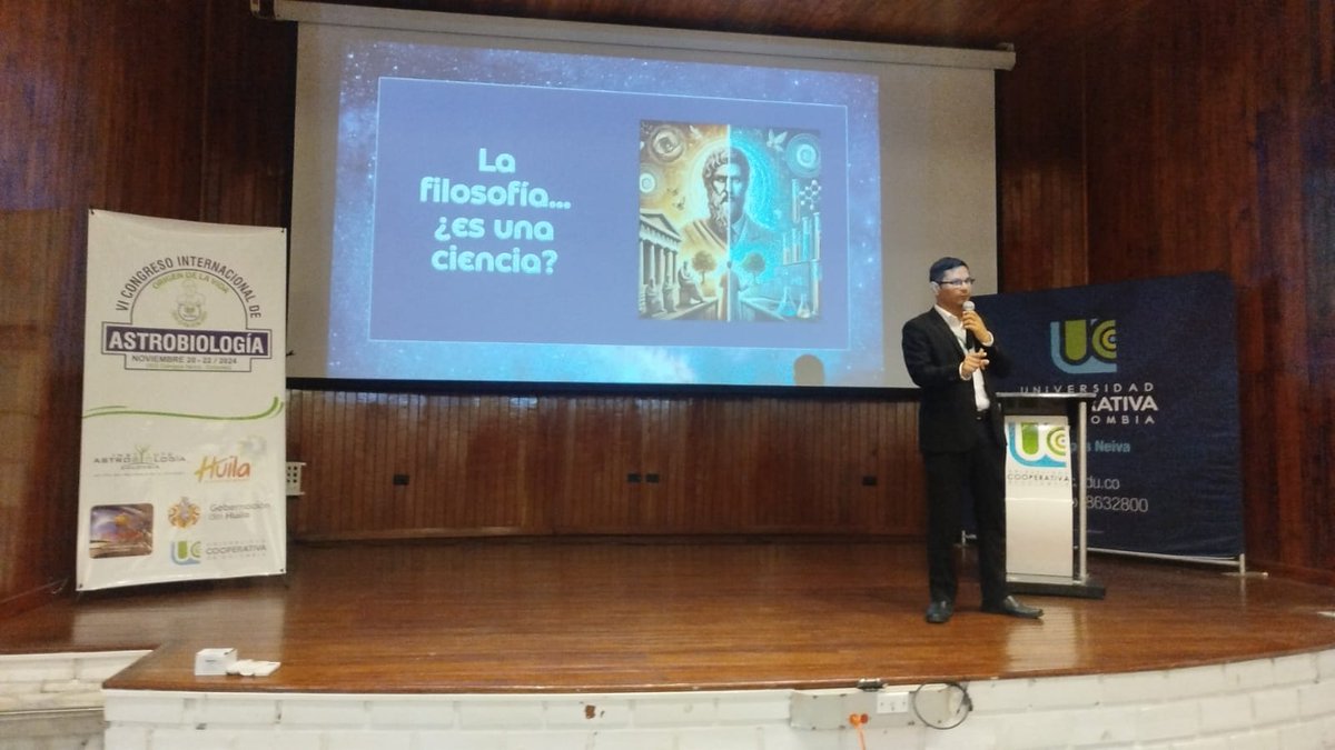 IAstrobiologia's tweet photo. Conferencia Magistral: Reflexiones astrobiocéntricas de la vida en el Universo. Dr. Octavio Chon

@octavio_chon 

#astrobiologia #CongresoInternacional #ExploraciónEspacial #VidaEnElUniverso #CongresoAstrobiología #Ciencia  #VICongresoInternacionalAstrobiología #Universo https://t.co/vlnJbZHuZ2