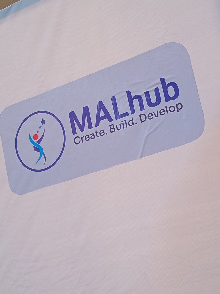 Ololade_AMaryam's tweet photo. I was live at KBTC 24 today and Malhub was among the few who received an award ๐ฅณ
@kwarabuild @malhubng
#KBTC24 #malhub #FutureForward https://t.co/GlzxTOVOof