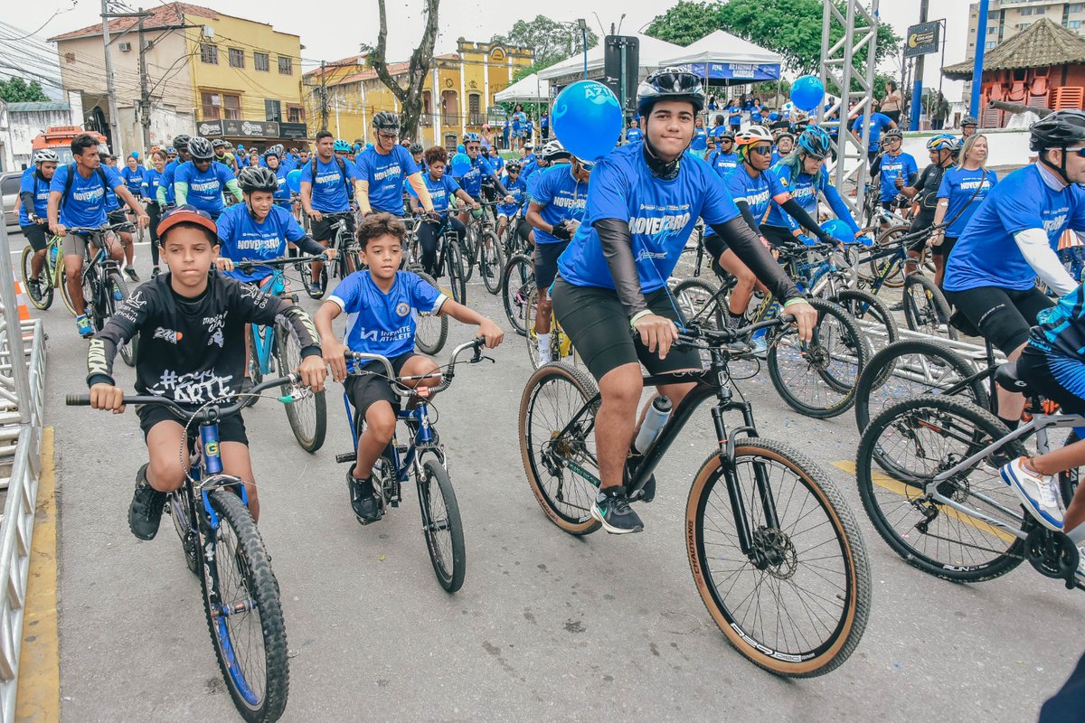 PrefdeItaborai's tweet photo. A Secretaria Municipal de Saúde organizou o Pedal Azul, como parte da programação do Novembro Azul, para chamar atenção para a prevenção e diagnóstico precoce do câncer de próstata. https://t.co/GG9TrEqJGS