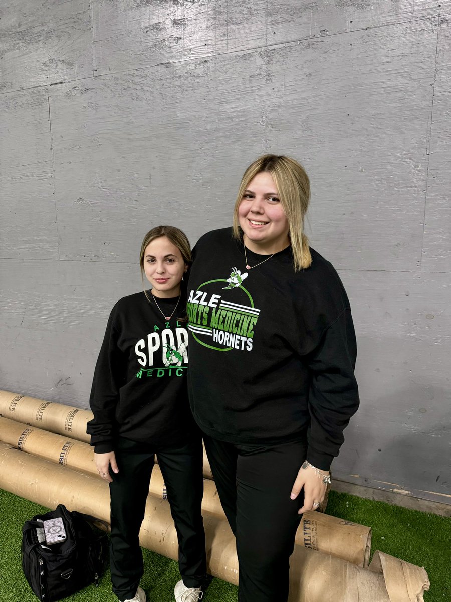 AzleSportsMed's tweet photo. Starting our break at The Nest with @WrestlingAzle 🤼🐝💚 #gohornets https://t.co/9OKWPJK2vI