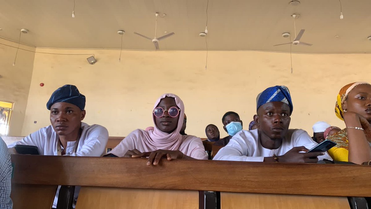UnilorinSC's tweet photo. INSIDE THE SENATE

Senator Midey expressed concerns regarding the Marcopolo bus service not traversing the staff quarters and the Faculty of Veterinary Medicine.

 #secondordinarysitting https://t.co/sTN4w85iPu
