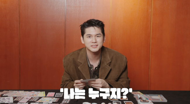 kpulse_net's tweet photo. ONGSEONG WU's raw confession hits home:
☞Post-military identity crisis
☞'Who am I?' moment at first event
☞Breaking silence about uncertainty
When idols show vulnerability, healing begins🤍
Industry's positive change: Mental health > Perfect image
#OngSeongWu #KpopEvolution https://t.co/H05bmk01UL