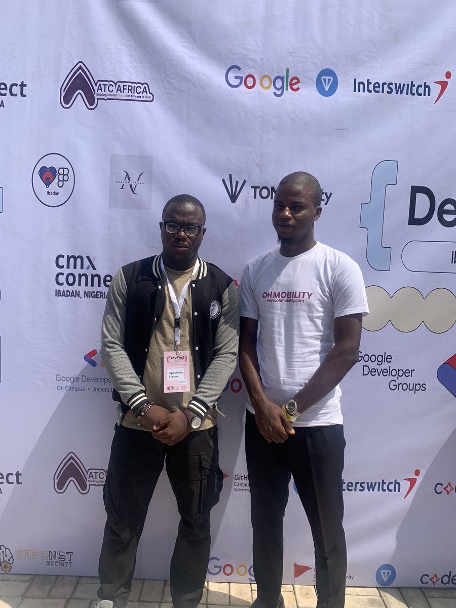 HayaturRahman01's tweet image. Truly honored to meet @LifeOfOpeyimika His words resonated deeply, offering insights and advice that sparked new perspectives. Thank you for inspiring me to do more! 🙌

#DevFestIbadan24 #ResponsibleAI #AIPanel #TechForGood #DevFest