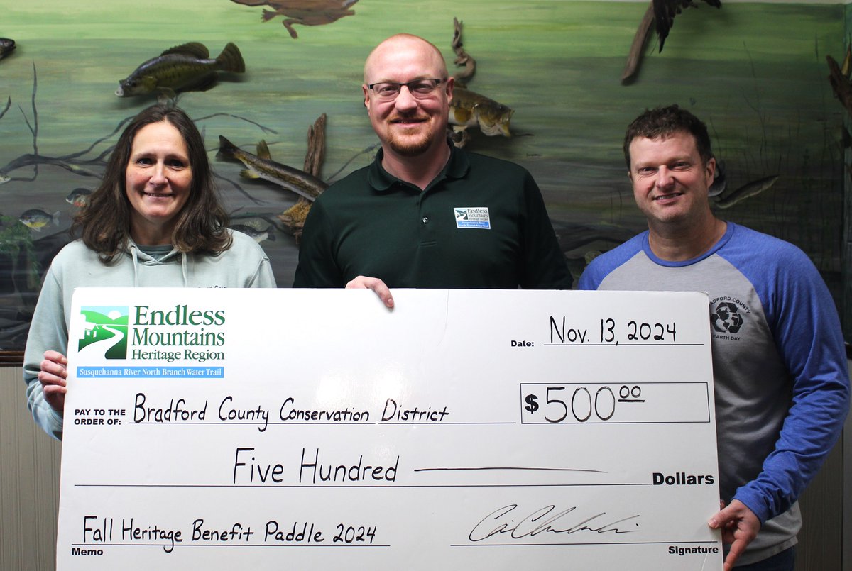 RHiduk's tweet photo. https://t.co/wDzV40kcj8
Heritage Region Delivers Checks to Paddle Beneficiaries https://t.co/uLInXlHWkM