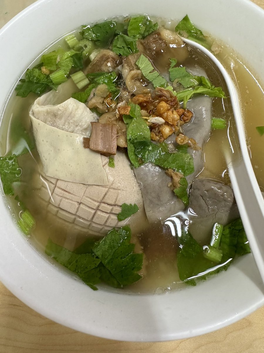 อร่อยแต่ข้าวน้อยเว้อ
