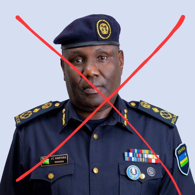 LewiscFreedom's tweet photo. 1.Rwanda 🇷🇼 :
Yambwa y'#Umushushwe #Ifuku @PaulKagame  yamaze gushyiraho #Imbwa z'Abapolice 3, zigomba kugirira nabi @VictoireUmuhoza .
Ingegera yambere yitwa #JC #Habyara.  Iyi #Mbwa muyitubwirire ko #Ingabire nagira icyo aba, natwe tuzihimurira #Kumuryango we! @THEFUTURETV2 https://t.co/IEla1BLHnz