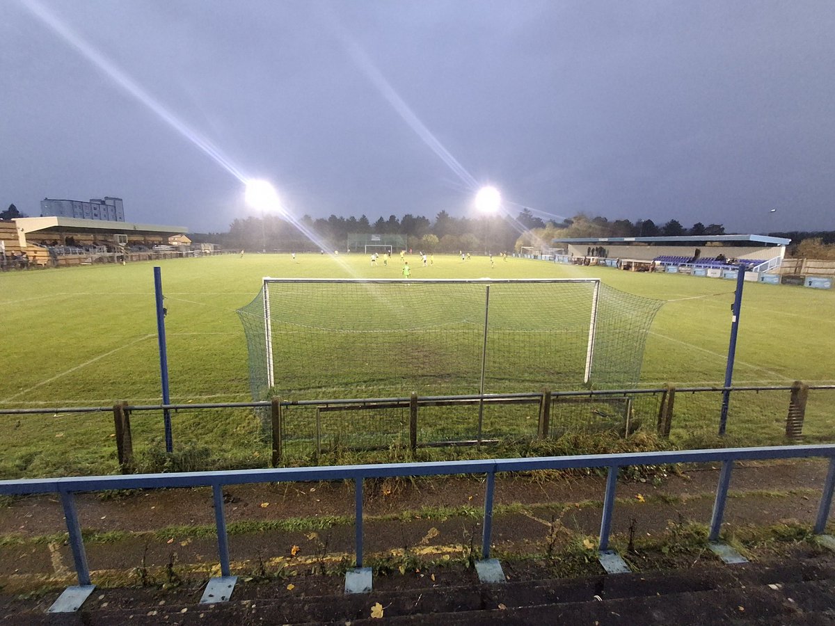 tringathletic's tweet photo. The fearless Tring Army have taken the end. Little resistance from the home fans. https://t.co/zmx6w8QTal