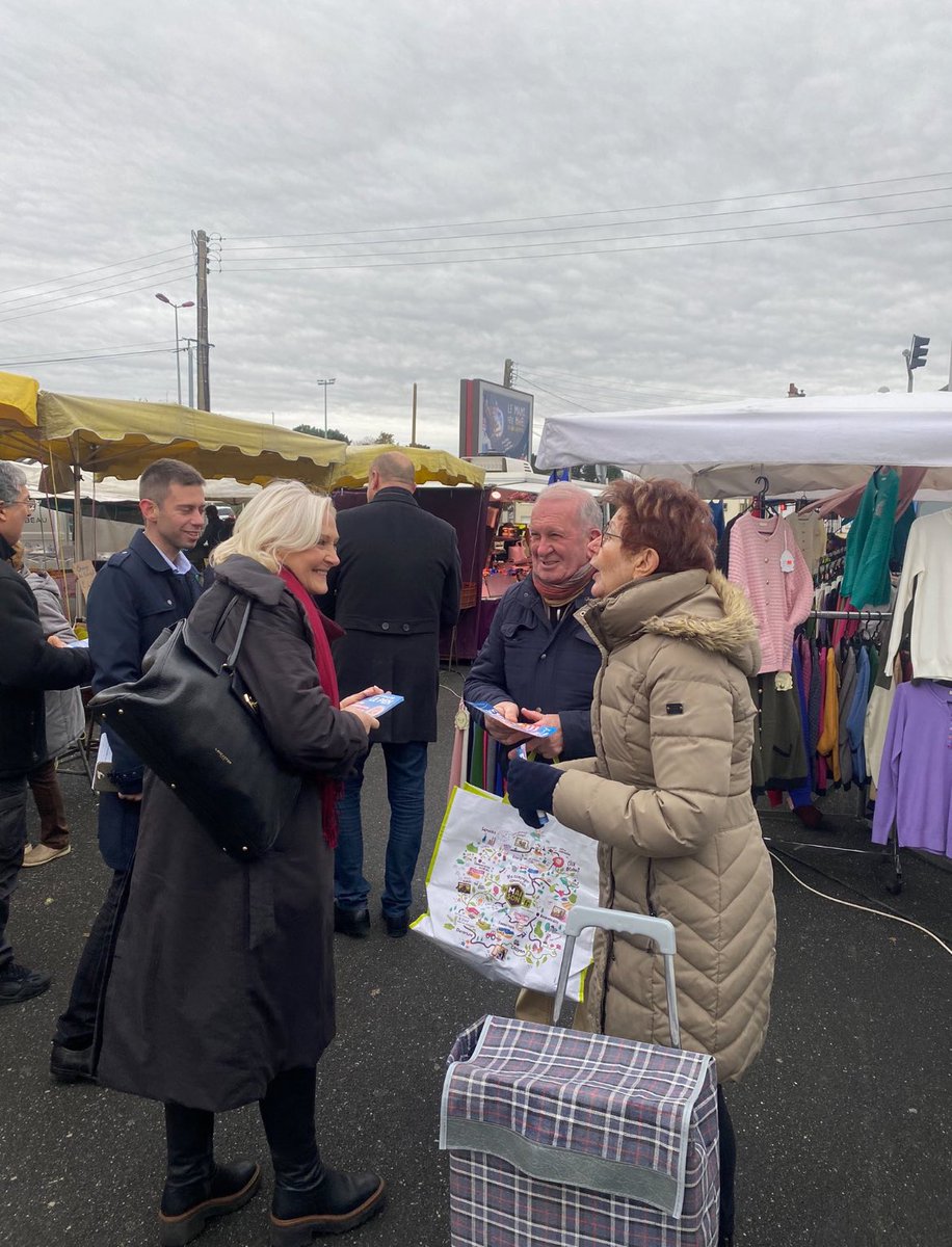 romain_lemoigne's tweet photo. Nous étions ce matin au #marché de la Cité des Pins au #Mans, pour alerter les Manceaux sur l’immigration incontrôlée dans la ville.

Le Mans est la ville de France où l’#immigration a le plus augmenté en 15 ans. 

Le @RNSARTHE riposte !

 @MCarolineLePen @PhOlivierRN
#RN #Sarthe https://t.co/QuT9Ma1cyk