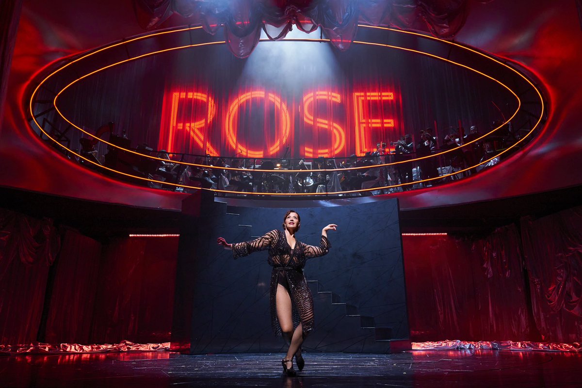 🚨 ATENCIÓN MADRID!!!! 🚨

GYPSY el musical llega al Teatro Apolo a partir del 7 de febrero!!!!

¡No te quedes sin tu entrada!
🎟️👉
gypsyelmusical.com 

#Gypsy #gypsyelmusical #Madrid #TeatroApolo