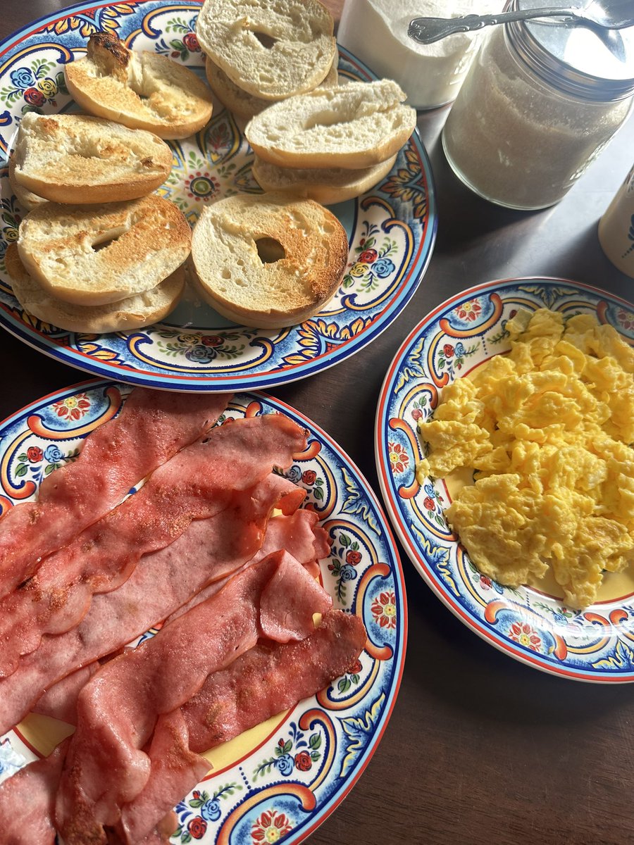 s_ebanks143's tweet image. #BacheloretteWeekend Day 1✨