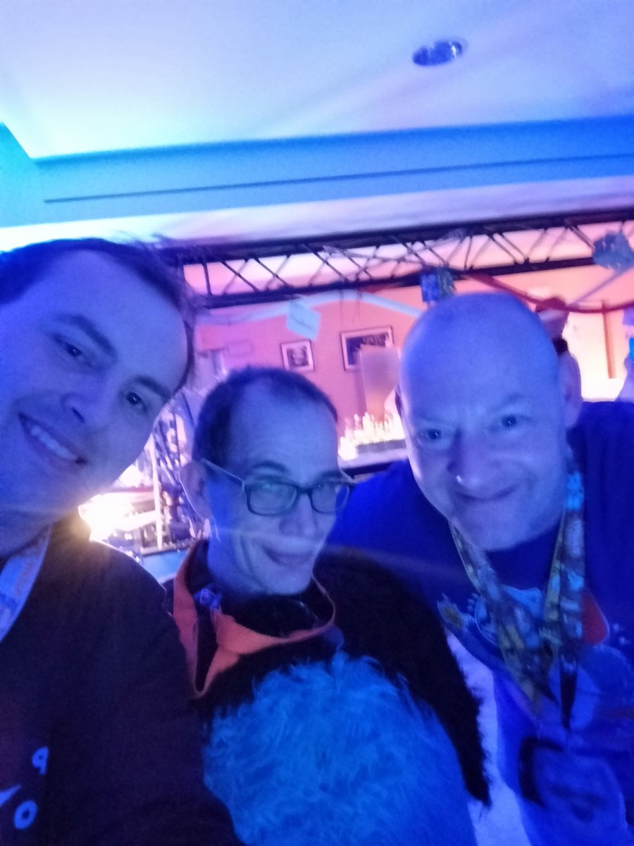 Lightningandro2's tweet photo. Some photos of fluufff con 2024 it was good time and lot cuties 😁❤️#flüüfff #furryfandom #furryfriends #FursuitFriday #fluufffcon https://t.co/PUgY952WX3