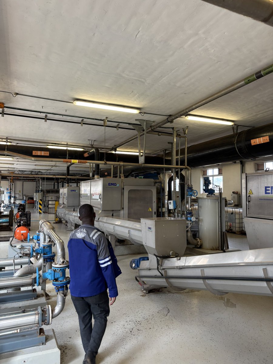 On the way back to Entebbe we have dropped in on Kampala Sewage Works, biggest in central Africa. Thanks to the team at <a href="/nwscug/">NWSC 🇺🇬</a> for showing us around.