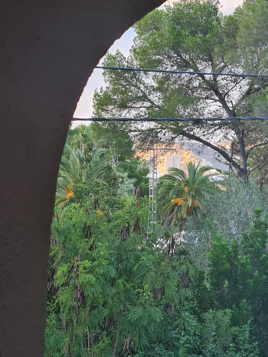 DigiGranBiz1's tweet photo. We had rain, sun & rain again today.
#digigran
#digigrantravels
#NoToAgeism https://t.co/3qfE7MElXA