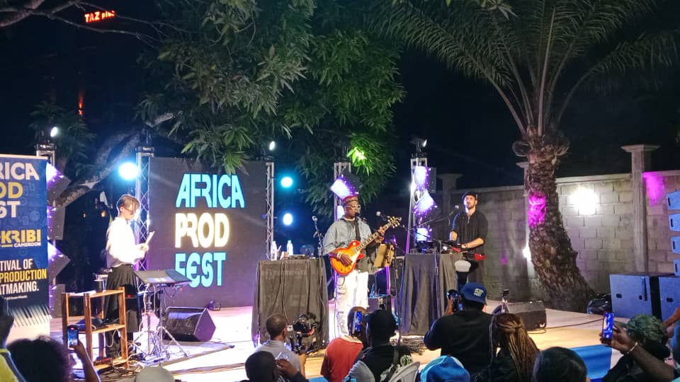 LandryTyaga's tweet photo. Africa Prod Fest, le festival de la production, du son, de l'édition et de du beatmaking organisé à #Kribi au #Cameroun par l'artiste @blickbassy avec l'appui de @UEauCameroun https://t.co/ySvLQLw7Om