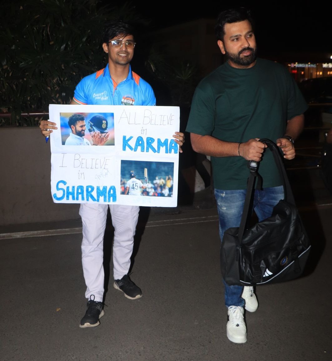 mufaddal_vohra's tweet photo. CAPTAIN ROHIT SHARMA ON HIS WAY TO AUSTRALIA.

- A picture of a fan named Akhil with the Hitman! 🌟 https://t.co/Axv1aKKMYq
