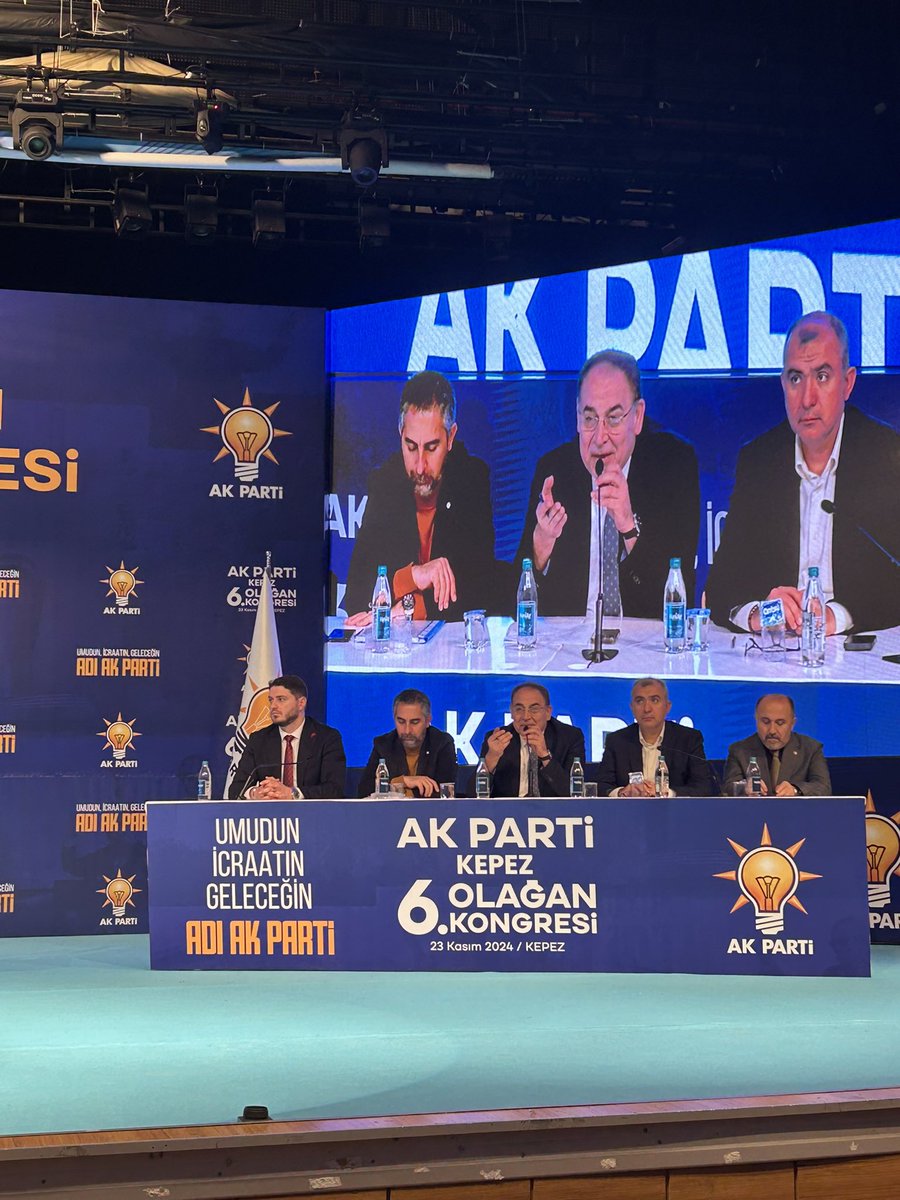 akbalikeyupEA's tweet photo. 6. Olağan İlçe Kongremizi tamamladık.
Adalet Bakanımız Sn. Yılmaz TUNÇ’un katılımlarıyla, bayrağı devralan Hasan DEMİR Başkanımıza hayırlı olmasını diler, bugüne kadar emek veren, bizlere ağabey olan Mehmet ÇİVİK Başkanımıza teşekkür ederim.

#geleceğinteminatı
#kepezakgençlik https://t.co/RE6zJWUbRx