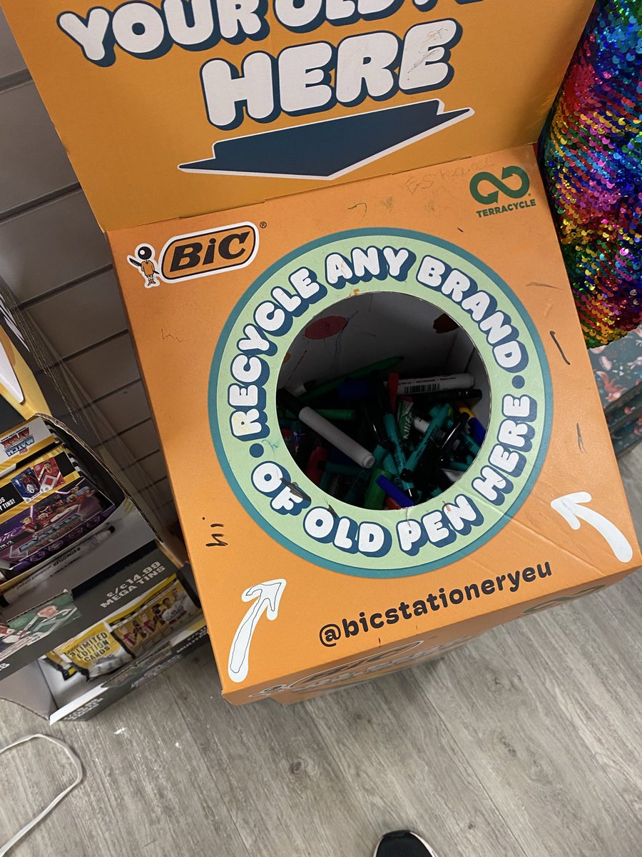 A very big pen recycling drop off today! 🌍