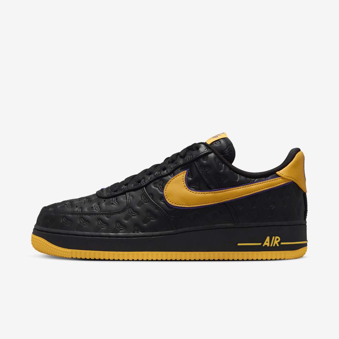 J23app's tweet photo. Official Images: Kobe Bryant x Nike Air Force 1 “Black” https://t.co/WpGqultWV4