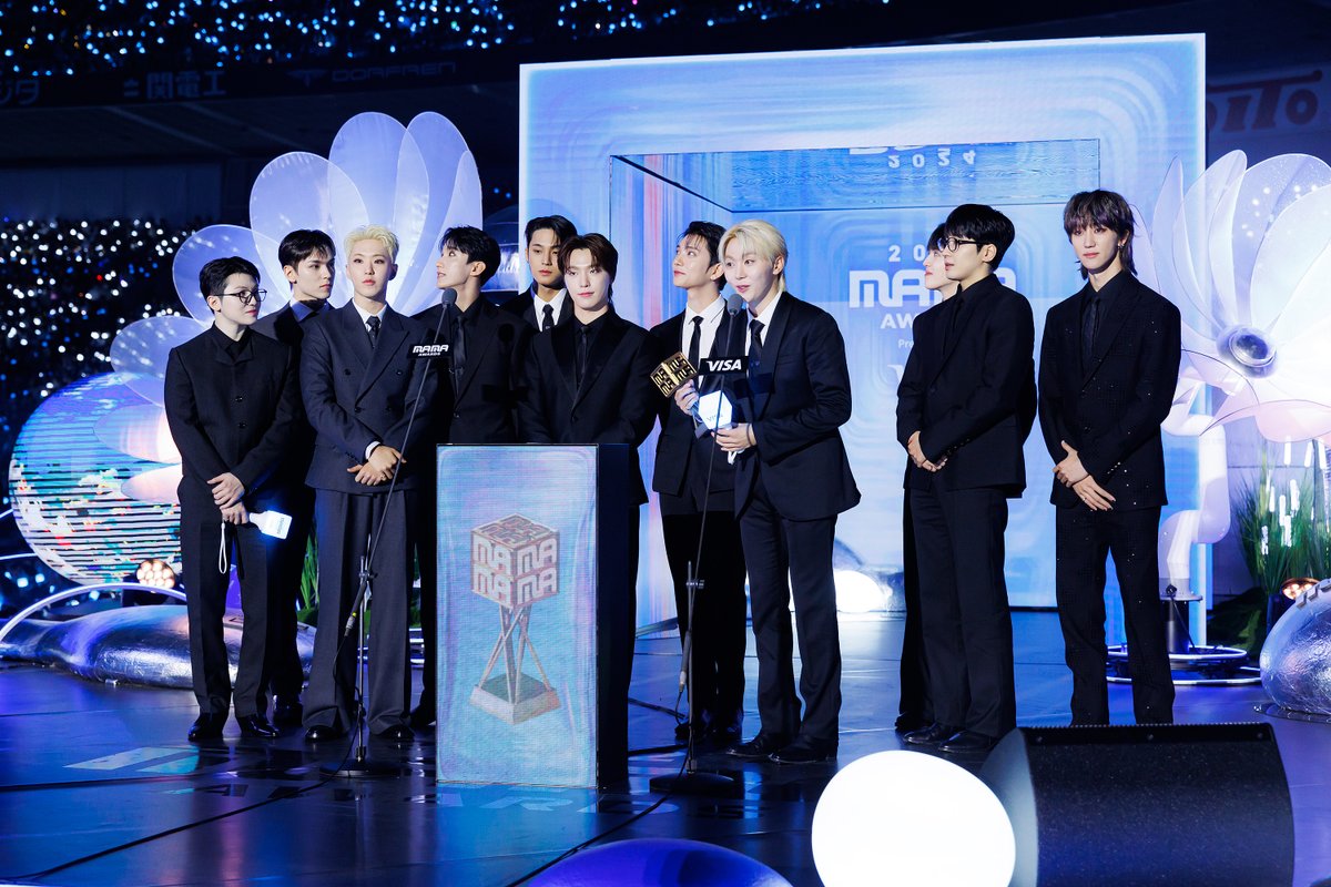 oricon's tweet image. 『2024 MAMA AWARDS』
SEVENTEEN、大賞2冠に涙止まらず👑
JEONGHANとJUNに思いはせる

🔻受賞時の様子
oricon.co.jp/news/2355693/?…

#SEVENTEEN #セブチ #MAMAAWARDS #2024MAMAAWARDS