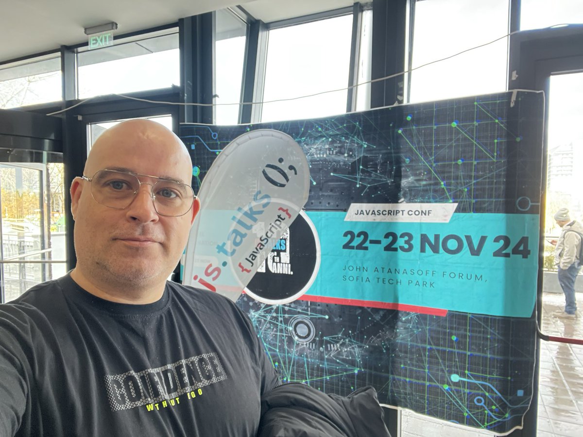 scriptexbg's tweet image. #jstalks was nice this year! I enjoyed most of the talks, the organisation was awesome and I added to my professional network. Overall a good day ☺️