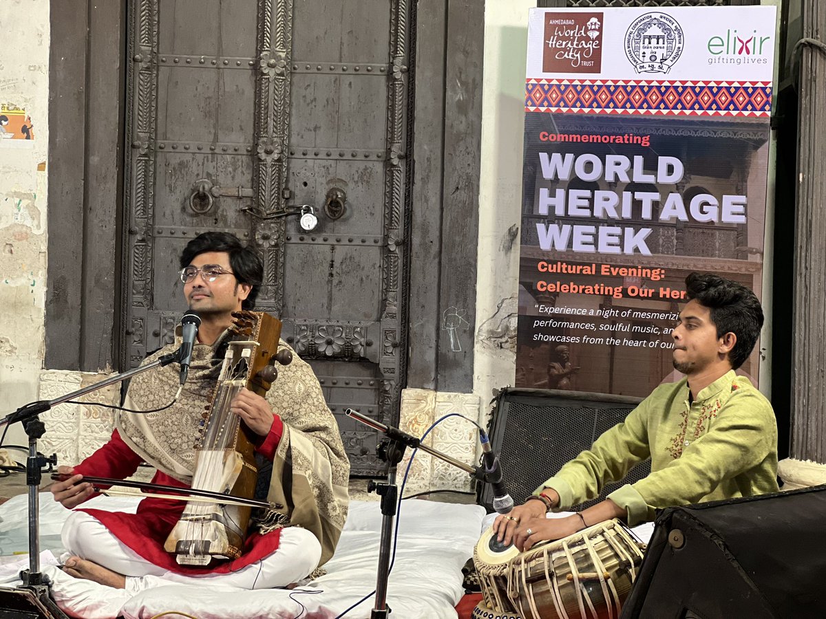 MadhishParikh's tweet photo. The historic city of Ahmedabad came alive with soul-stirring musical performances, celebrating the vibrant essence of its living heritage during #WorldHeritageWeek 2024 🎶

The heritage home backdrop is super loved ♥️

Heartfelt gratitude to @AmdavadAMC for curating such an enchanting event in collaboration with AWHCT and @ElixirIndiaOrg, bringing the timeless charm of our cultural legacy to life ���️