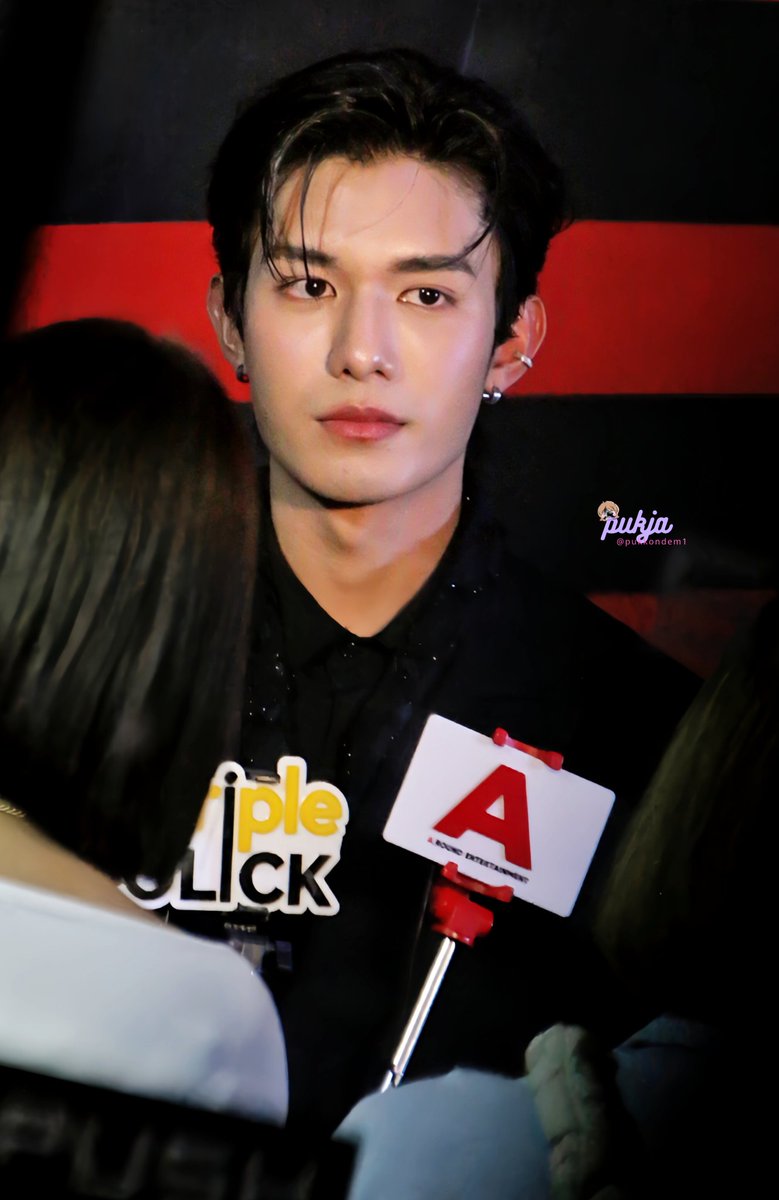 pukkondem1's tweet photo. ขอให้เป็นความน่ารัก...ที่มีสีสันและเป็นที่สนใจของคนรอบด้านเพิ่มขึ้นๆๆ เลยนะ เจ้าเด็ก 🖤👍
@netsiraphop #netsiraphop
#GOHAIR25thAnniversaryxDMD
#GOHAIR25thAnniversary https://t.co/5Wduh05F0m