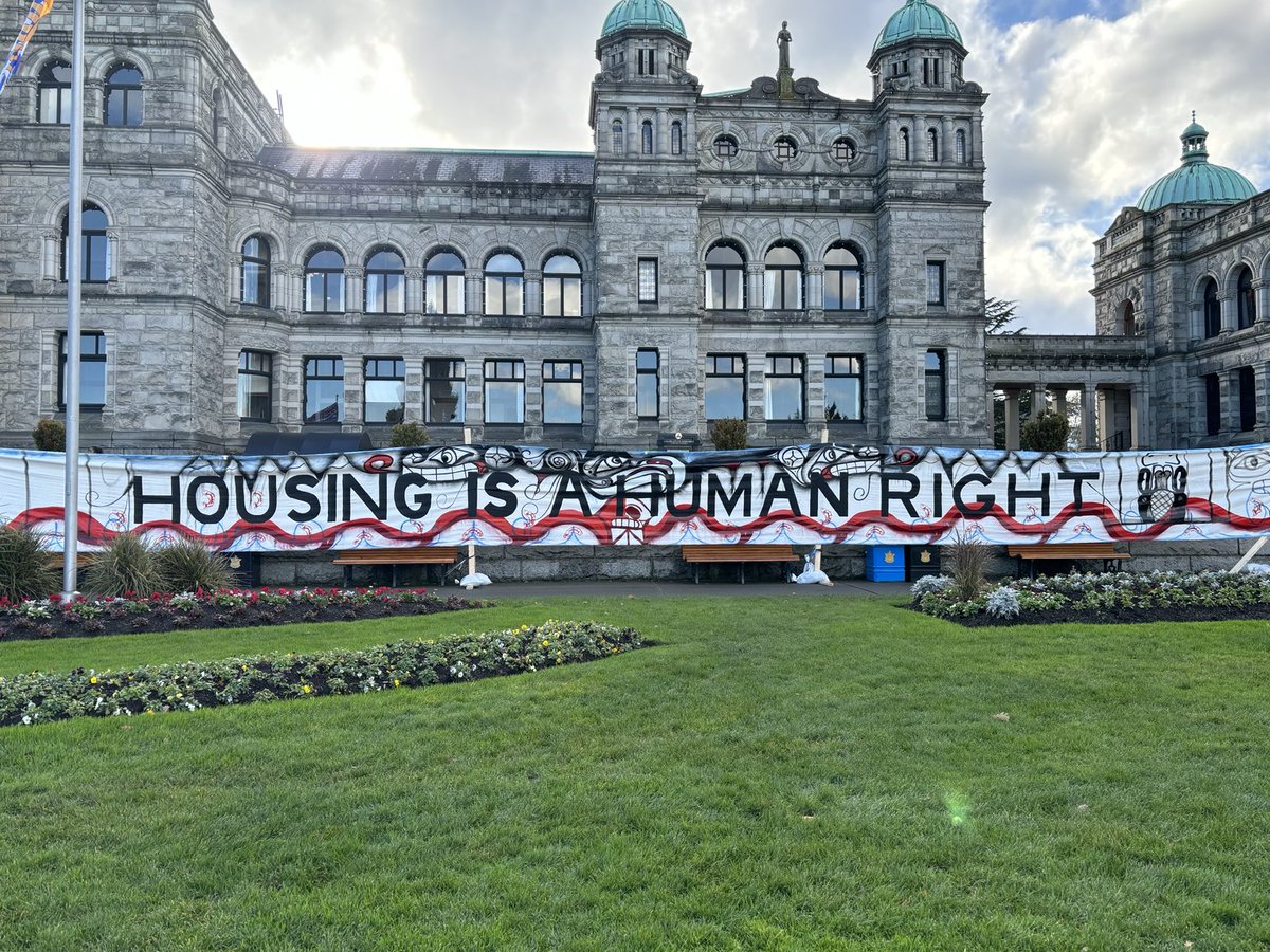 Bernie Pauly (she/her) (@berniepauly) on Twitter photo The Housing Justice Project dropped this banner on National Housing Day! Calling for housing justice along with 20 other cities in Canada. <a href="/nsun_victoria/">Neighbourhood Solidarity with Unhoused Neighbours</a> <a href="/R2HCluster/">R2HResearchCluster</a> <a href="/NicoleChaland/">Nicole Chaland @nicolechaland.bsky.social</a> ahomeforall.ca The Housing Justice Project dropped this banner on National Housing Day! Calling for housing justice along with 20 other cities in Canada. <a href="/nsun_victoria/">Neighbourhood Solidarity with Unhoused Neighbours</a> <a href="/R2HCluster/">R2HResearchCluster</a> <a href="/NicoleChaland/">Nicole Chaland @nicolechaland.bsky.social</a> ahomeforall.ca