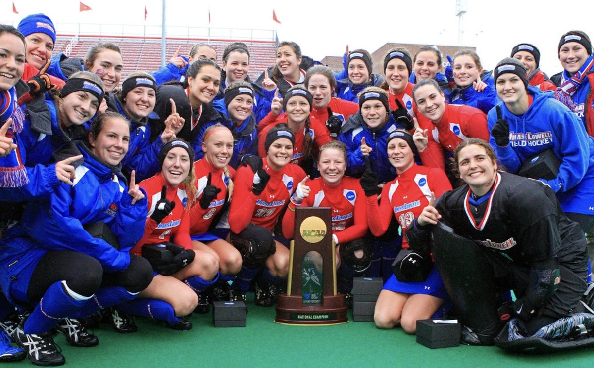 𝐅𝐀𝐍𝐓𝐀𝐒𝐓𝐈𝐂 𝐅𝐎𝐔𝐑𝐓𝐇?

The NE10 has claimed three field hockey national titles in history: 

2001 Bentley
2005 UMass Lowell
2010 UMass Lowell

Tomorrow, will the <a href="/STAHawks/">Saint Anselm Hawks</a> make it four?

#NE10EMBRACE I #NCAAD2 I #D2FH