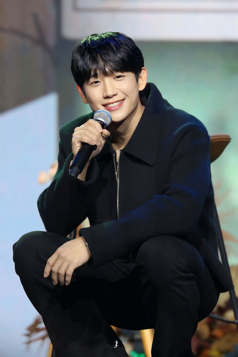 J617Z's tweet photo. [241123] 정해인 JUNG HAE IN

JUNG HAE IN FAN MEETING 'OUR TIME' IN TAIPEI

#정해인 #JUNGHAEIN https://t.co/8xpGMLbvbQ
