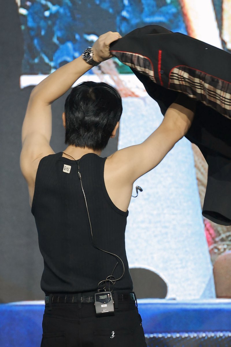 [241123] 정해인 JUNG HAE IN

JUNG HAE IN FAN MEETING 'OUR TIME' IN TAIPEI

#정해인 #JUNGHAEIN
