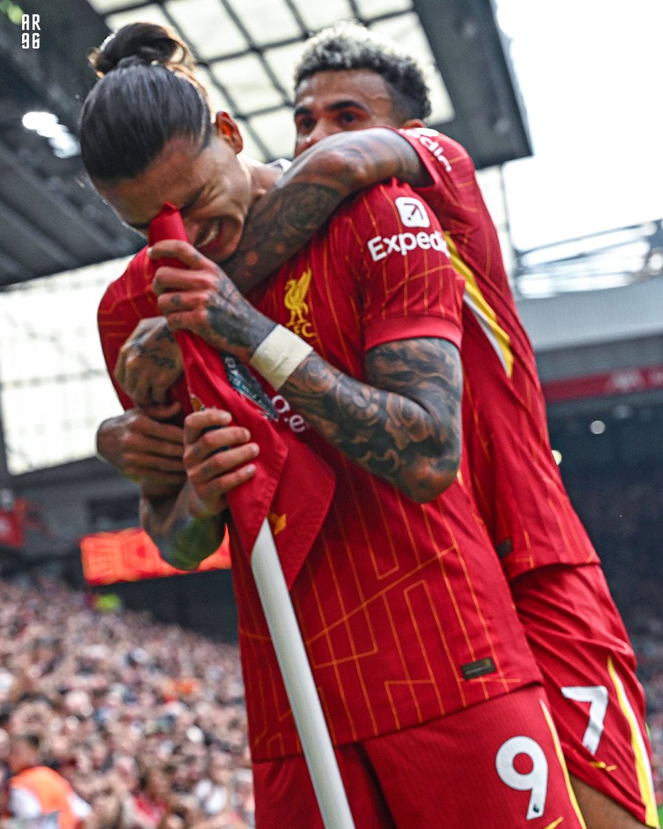FacuRodriguez6's tweet photo. @LFCEspanol Este es nuestro año hay que jugar cada partido como si fuera una final https://t.co/hvLGY8phdp