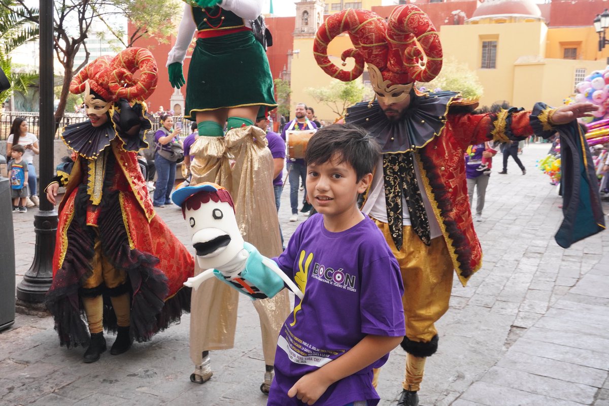 FESTIVALBOCON's tweet photo. Un poco más de lo que vivimos en la Caravana de Títeres en León Guanajuato 🎉 estamos de fiesta #FITTBovon2024 #FestivalBocon

@tv4guanajuato @elpipila_mx @CajapopularM https://t.co/ZjRV90Jx8O