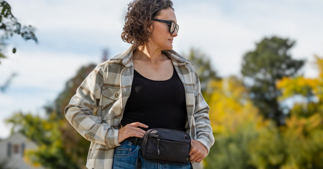 vertx's tweet photo. Compact yet powerful, the Everyday Fanny Pack 2.0 is the ultimate CCW-ready pack, designed in collaboration with Lena Miculek. Its new ultra secure buckle system ensures your essentials stay on you while you’re on the move.
Get yours at https://t.co/aEwvjOIbZI
#lena #edc #vertx https://t.co/Jgrv6HS65a
