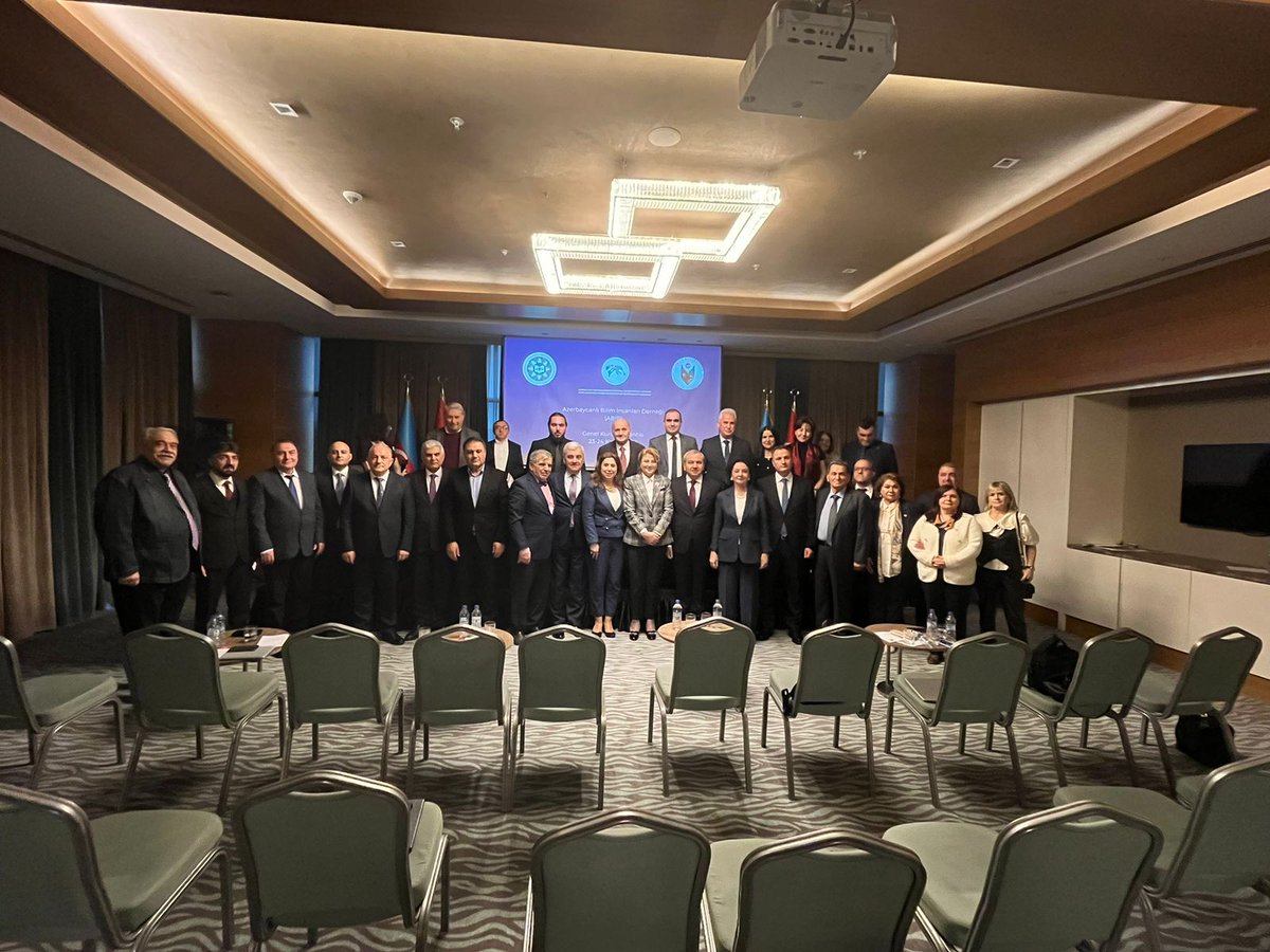 bdu_eduaz's tweet photo. 📌 BDU rektoru İstanbulda Azərbaycanlı Elm Adamları Dərnəyinin ilk ümumi iclasında iştirak edir
🔗 Ətraflı: https://t.co/feU6Rv599g
#BDU105 #BDU #Türkiyə #ABİD #TADEF #BakuStateUniversity #BakıDövlətUniversiteti #Elm #Təhsil #Tələbə #Education #Baku #Azerbaijan https://t.co/0Fqg3QK3J1