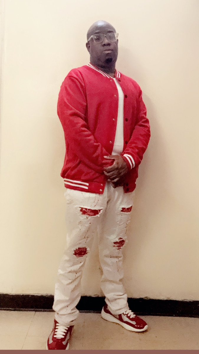 KingCleeTrell's tweet photo. https://t.co/Nk3SF8rXbs