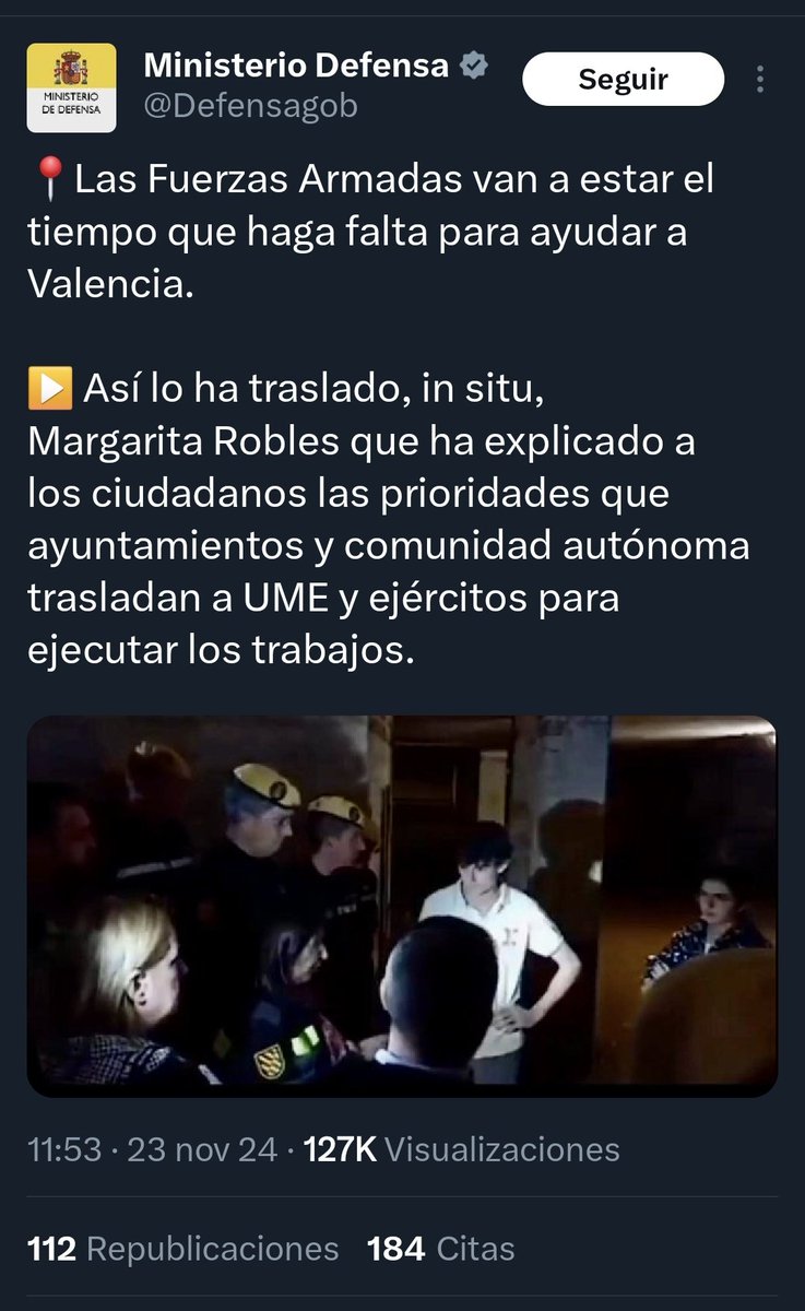 Celtibericus's tweet photo. 🇪🇸 | El PSOE nos esta llevando al limite.

⬅️ A la izquierda el post del Ministerio de Defensa de Margarita Robles. NO estan al servicio del pueblo.
➡️ A la derecha lo que realmente sucedio. Repito, estos criminales siguen impunes. https://t.co/LPPDv3o7Ep
