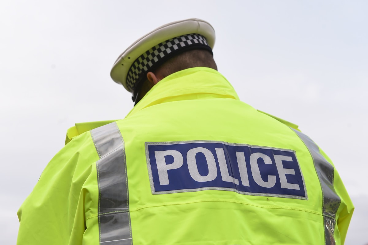 Murder arrest after man dies and another critically injured in Birmingham shooting
upday.com/uk/murder-arre…