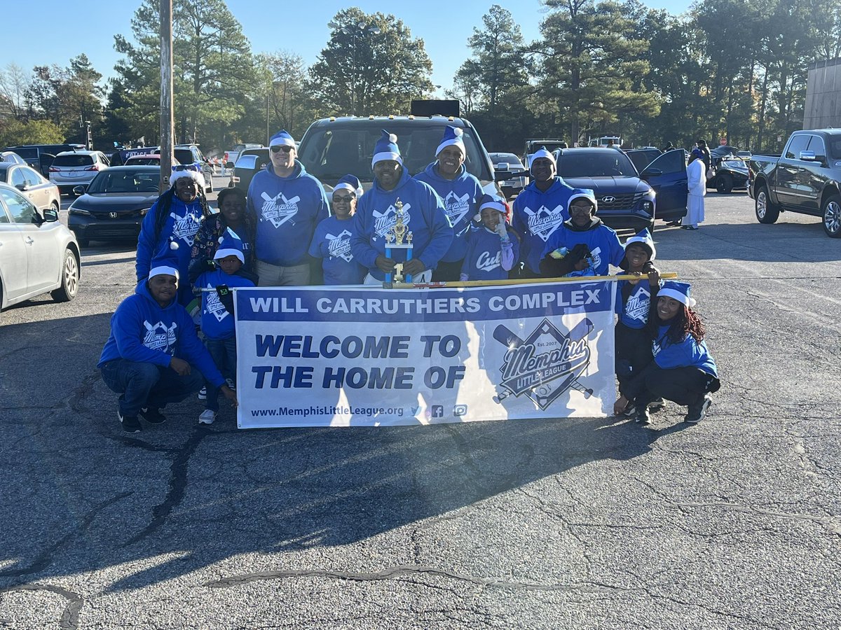 MemphisLLB's tweet image. Extremely happy to be participating in the Whitehaven Christmas Parade!  

#Memphis
#MLLOneTeamOneDream