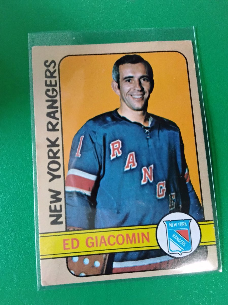 delspacefranco's tweet image. 20 to go for 1972/1973 Topps hockey. #EddieGiacomin courtesy of @Jasforeld 

Who wants to dance on #Setbuilder #Saturday?