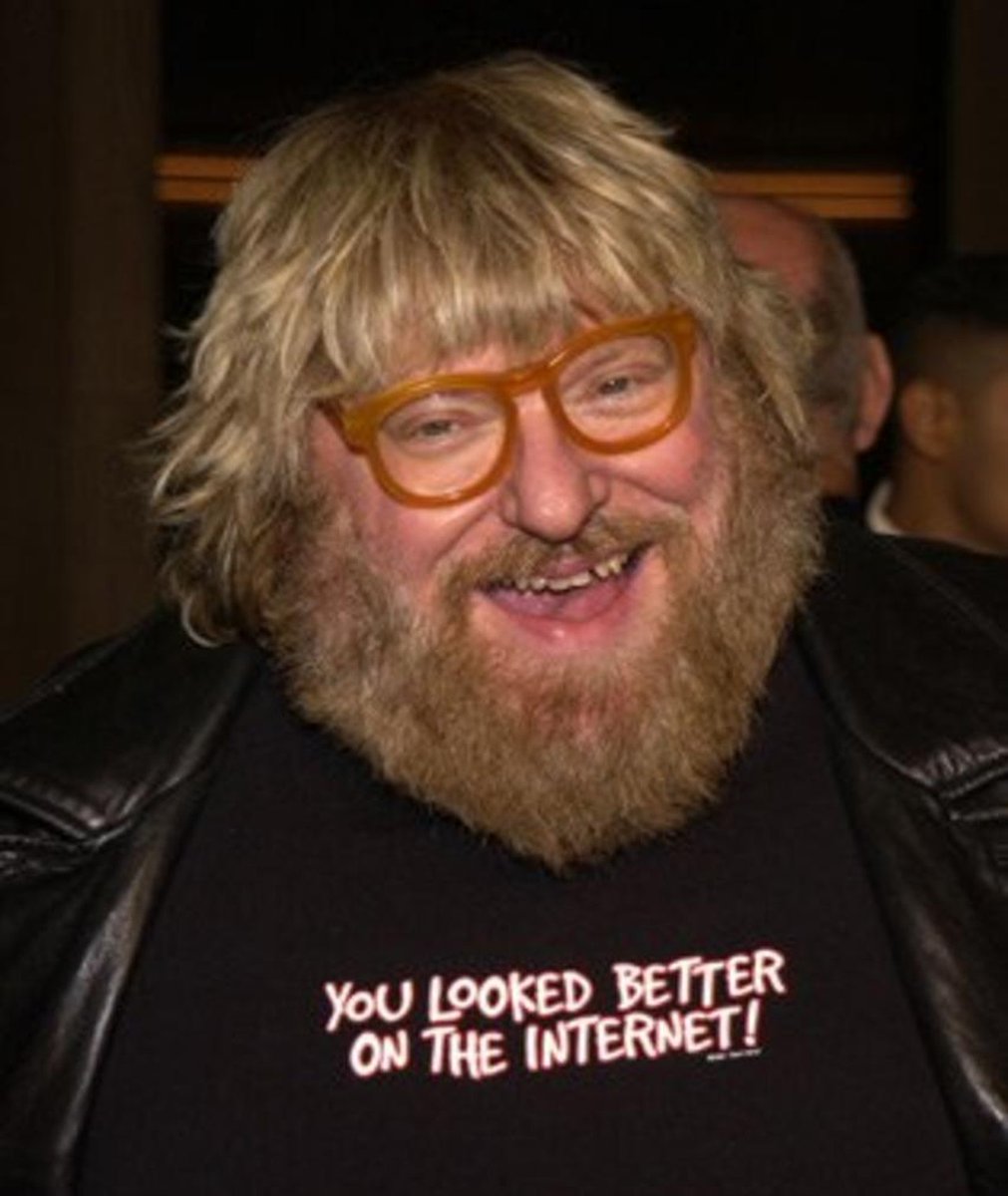 Yrs_Ago_Today's tweet image. 76 Years ago today
11/23/1948
Actor and comedy writer Bruce Vilanch was born in New York City, New York.
#BruceVilanch