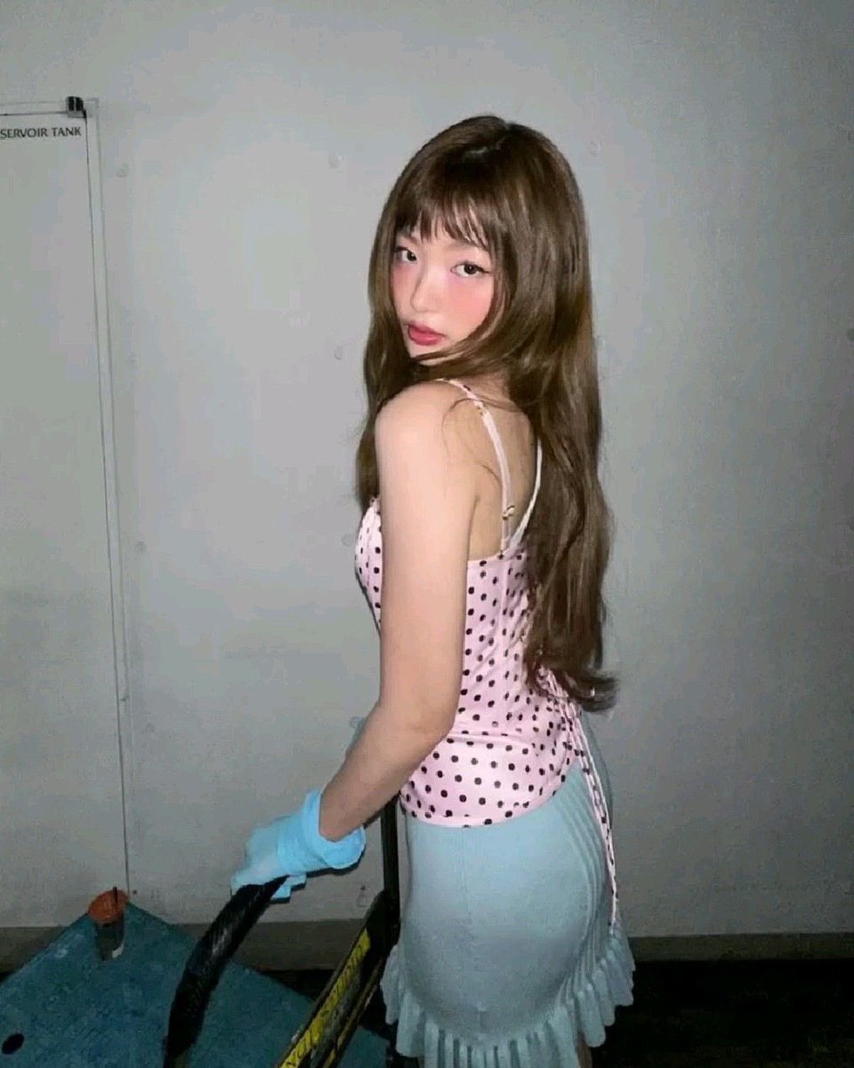 mariellecals's tweet photo. Jeong Yoonchae https://t.co/b8odF6FdzU