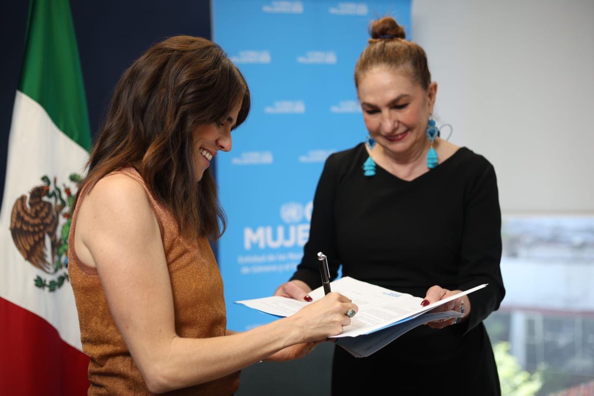 Karla Souza (@karlasouza7) on Twitter photo Gracias por la bienvenida <a href="/ONUMujeres/">ONU Mujeres</a> es un honor ser Embajadora de Buena Voluntad para ONU Mujeres México. #onumujeres Gracias por la bienvenida <a href="/ONUMujeres/">ONU Mujeres</a> es un honor ser Embajadora de Buena Voluntad para ONU Mujeres México. #onumujeres
