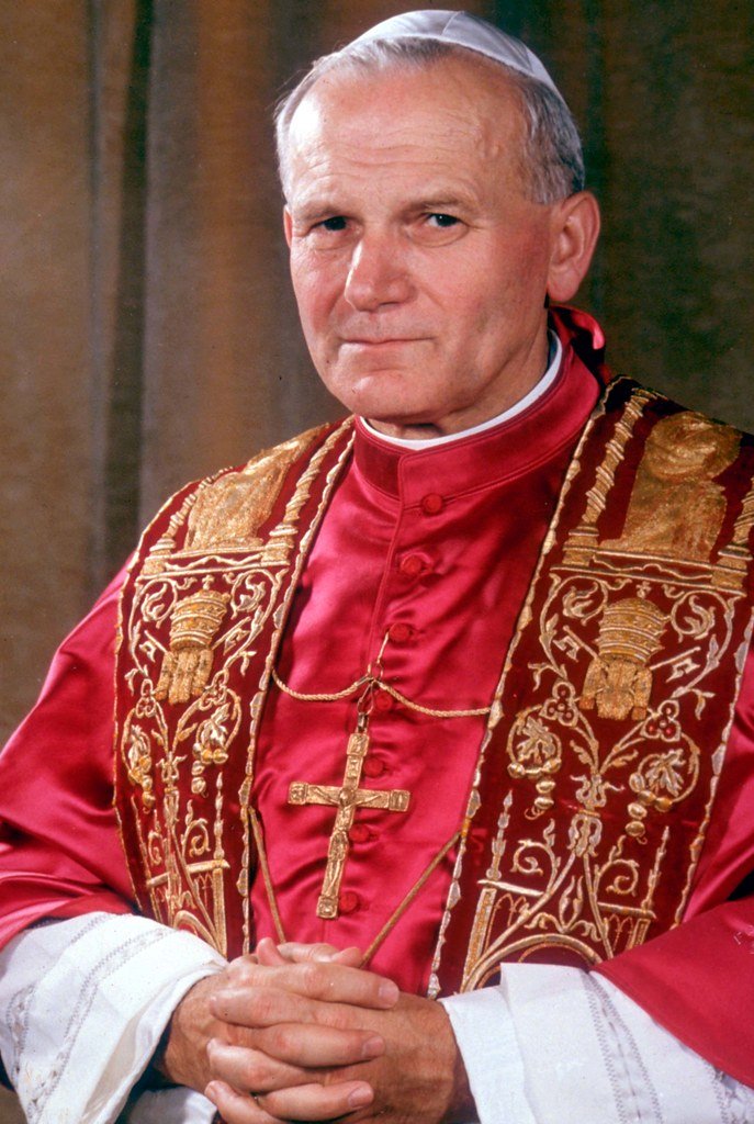 TeksTherapy's tweet photo. @Sachinettiyil Was Pope John Paul II one of the best Pope's in recent time? https://t.co/Kjcb48w062