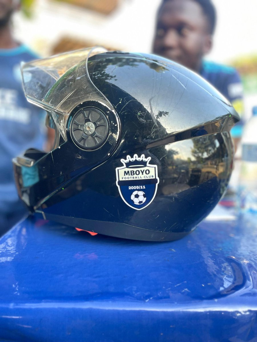 MboyoFc's tweet photo. Everywhere you go... #BlueCamp  🌎🔥 https://t.co/sXNayz5LHy